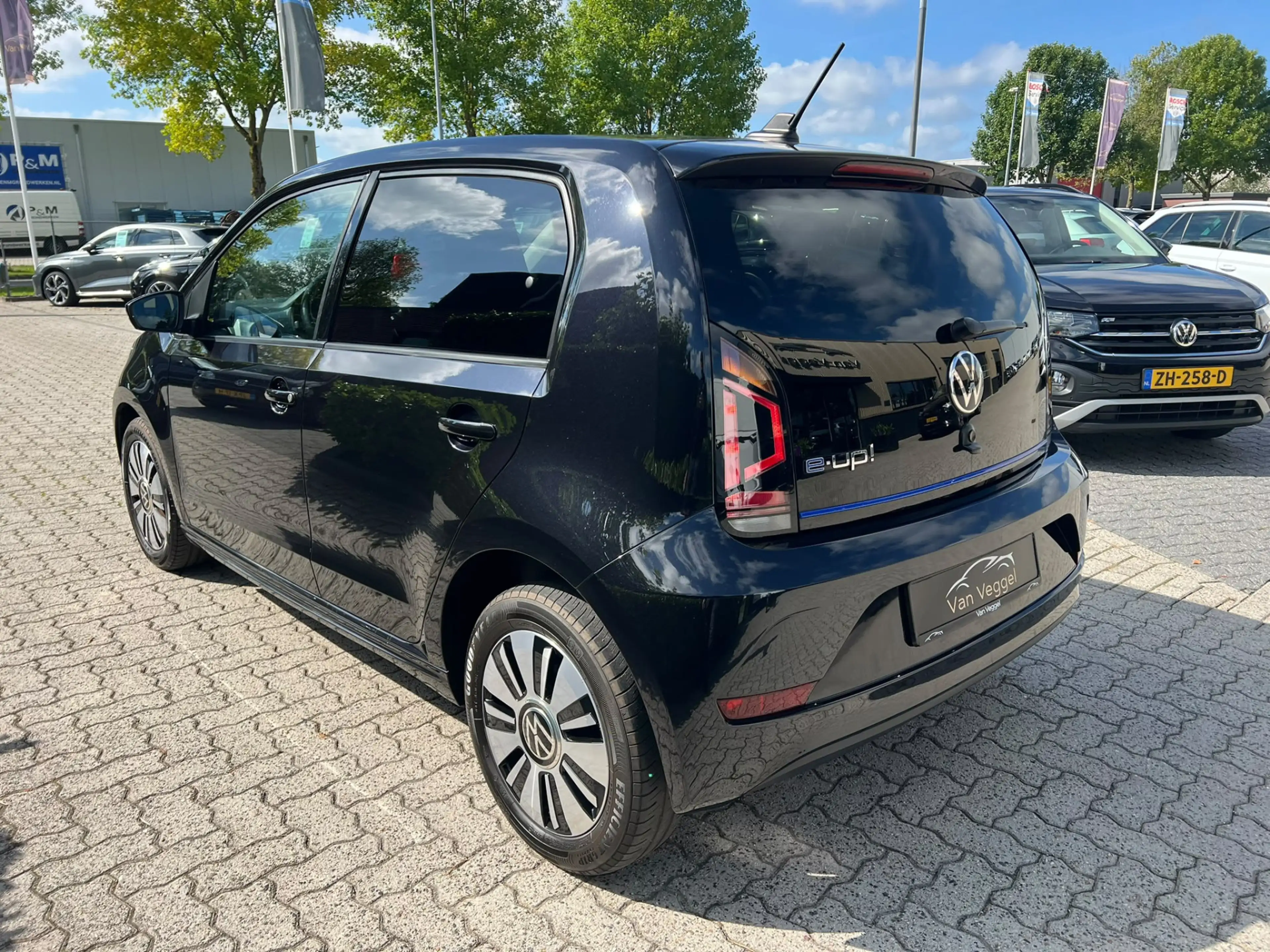 Volkswagen e-up! e-up airco, multi stuur, lmv, eco / eco + — photo 8