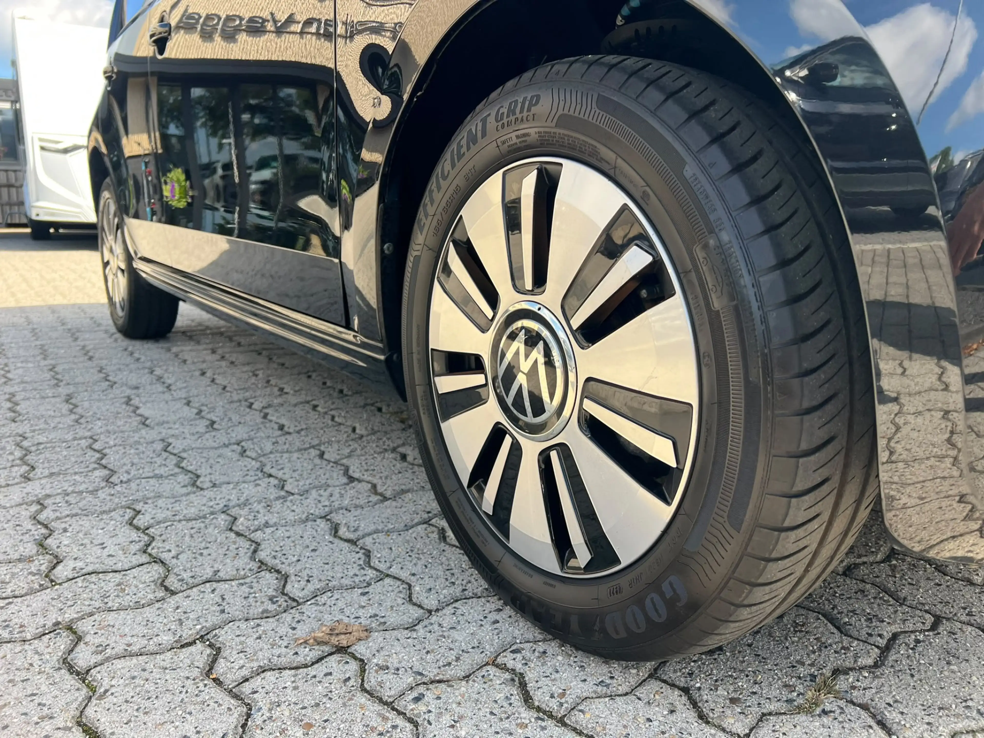 Volkswagen e-up! e-up airco, multi stuur, lmv, eco / eco + — photo 4