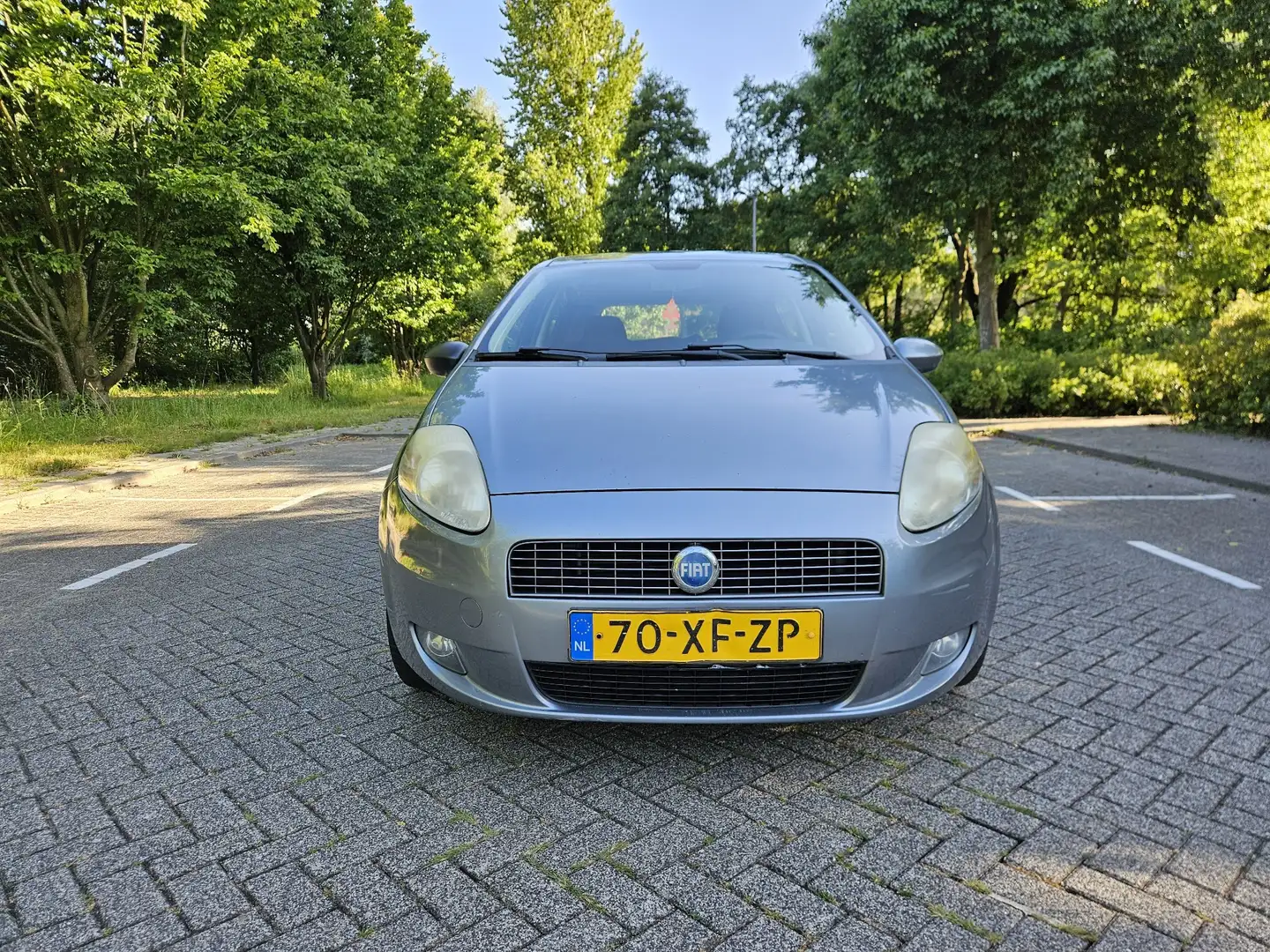 Fiat Punto 1.2 Dynamic Zilver - 1