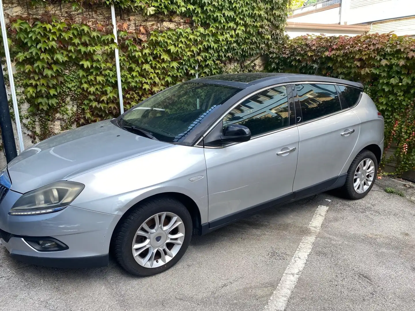 Lancia Delta Delta 2.0 mjt Platino 165cv dpf Argento - 1