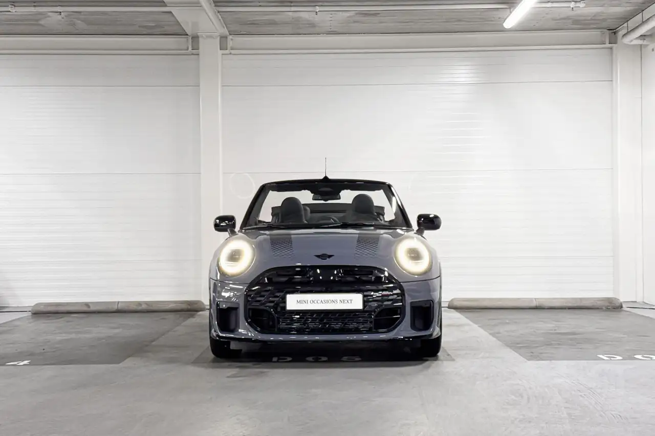 MINI John Cooper Works Cabrio 2026 — фото 8