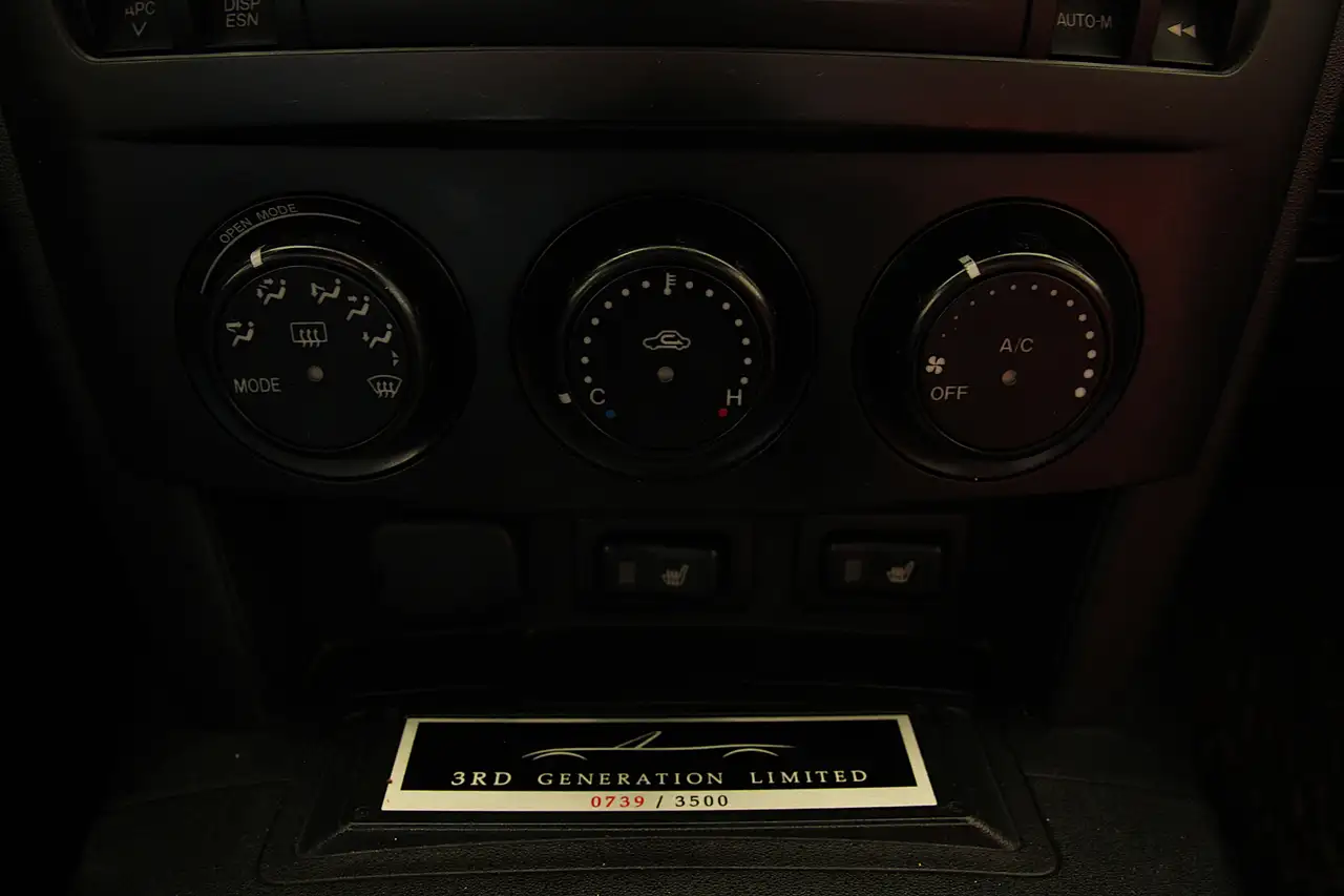 Mazda MX-5 Miata снимка Mazda MX-5 Miata