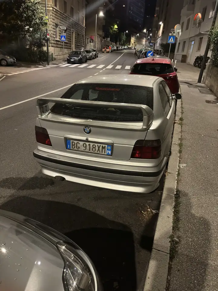 BMW 318tds compact, foto 6
