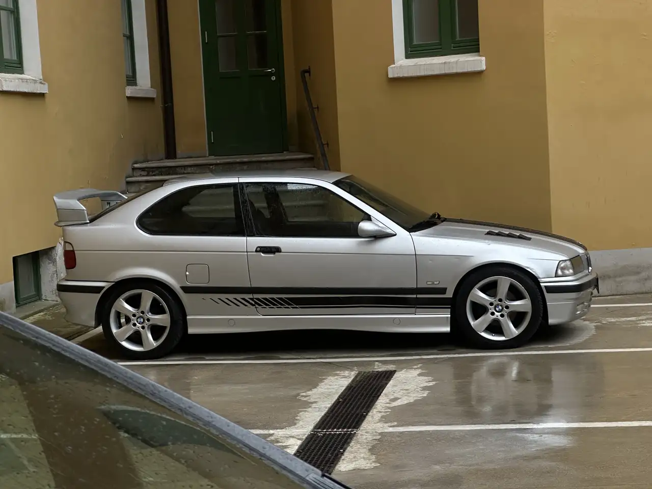 BMW 318tds compact, foto 8