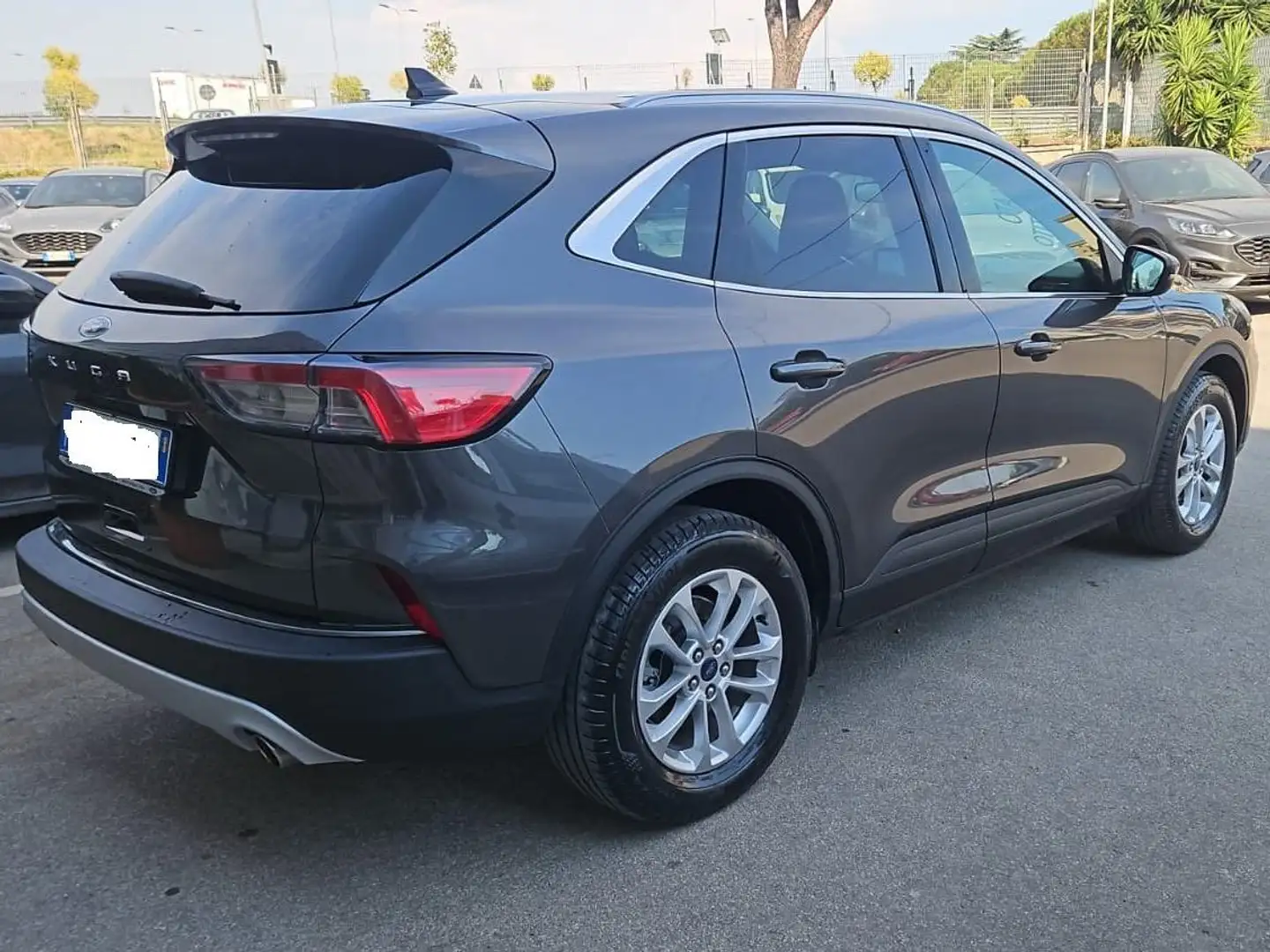 Ford Kuga Kuga III 2020 1.5 ecoblue Titanium 2wd 120cv auto Grigio - 2