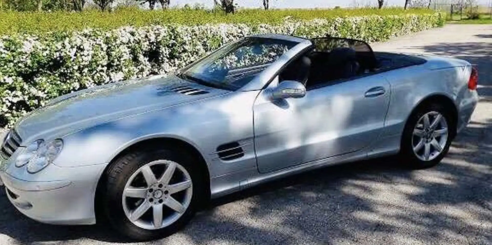 Mercedes-Benz SL 350 Roadster - 1