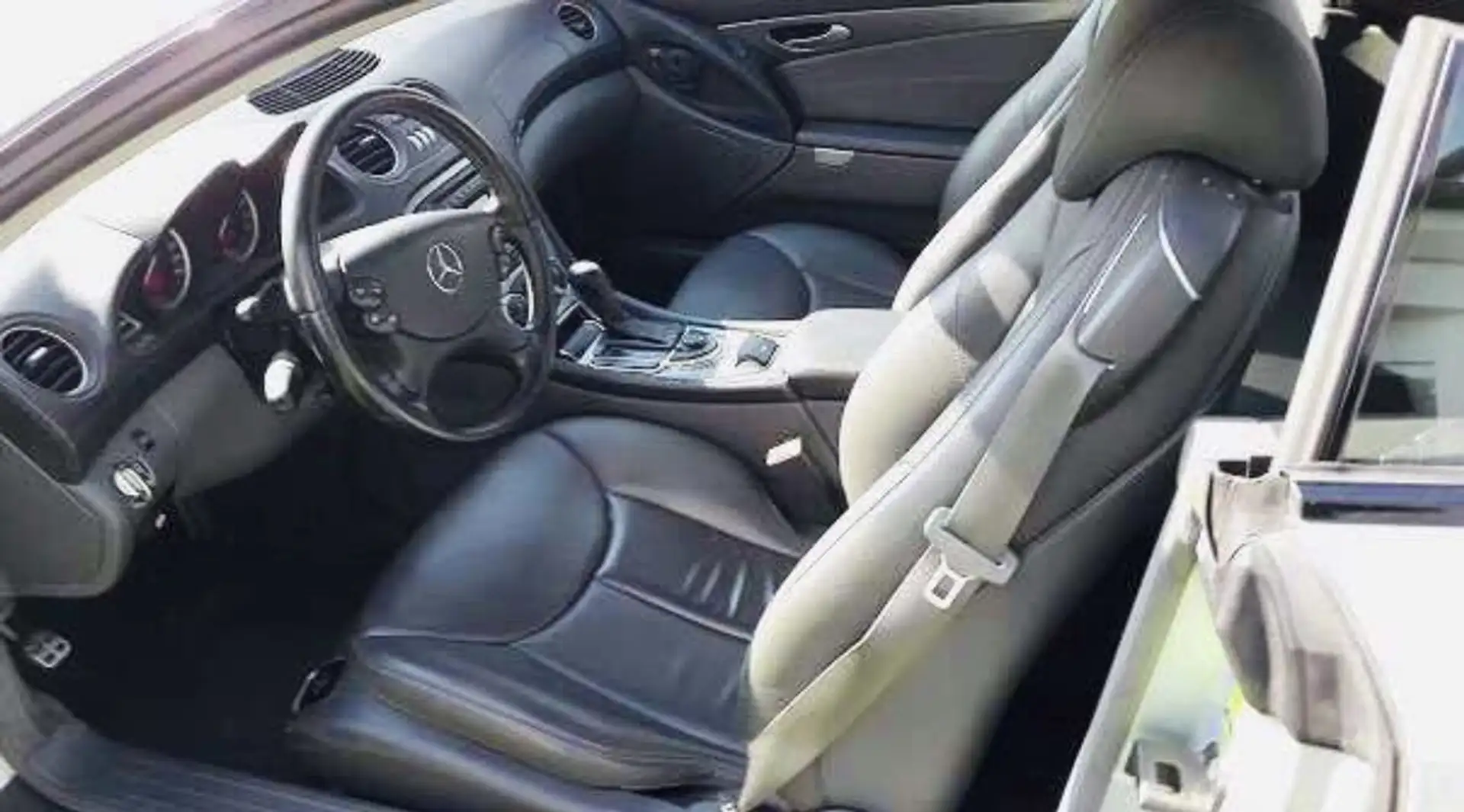 Mercedes-Benz SL 350 Roadster - 2