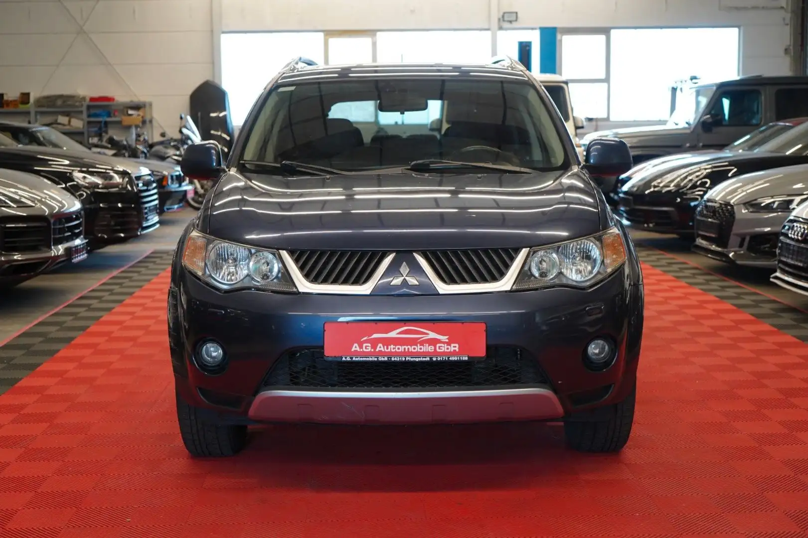 Mitsubishi Outlander 2.2 DI-D Instyle 4WD *7Sitzer*Navi*AHK Bleu - 2