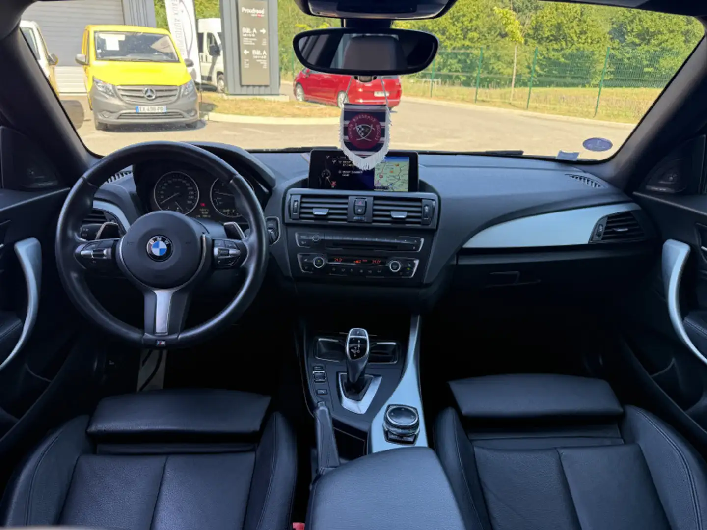 BMW 135 (F21/F20) 135IA XDRIVE 320CH M 3P Grijs - 2