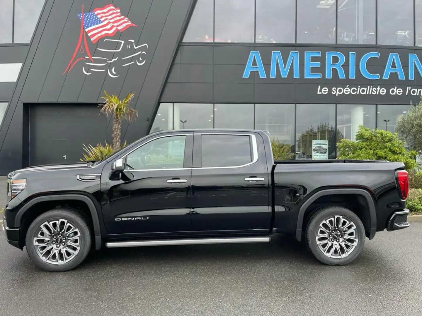 GMC Sierra Crewcab Denali Ultimate Edition V8 6.2L Negro - 2