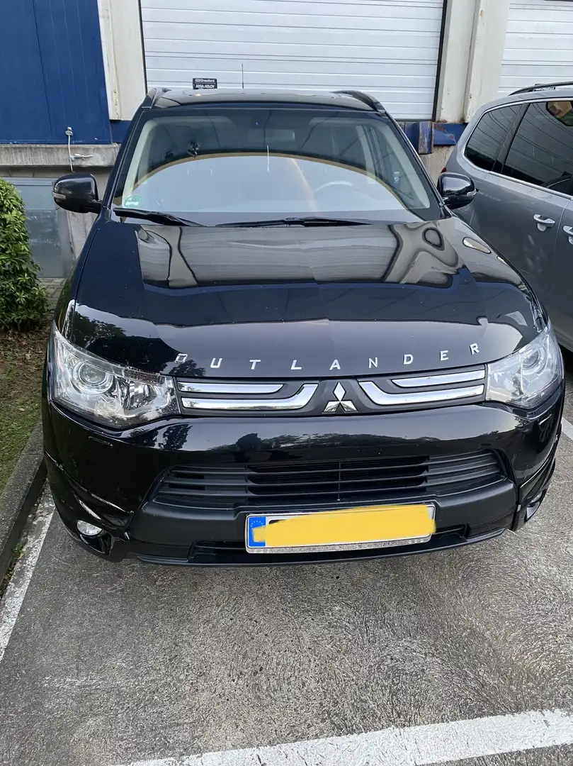 Mitsubishi Outlander 2.2 DI-D 4WD Instyle - 2