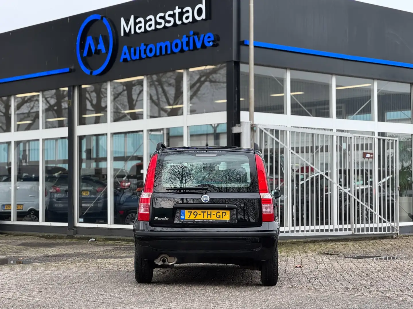 Fiat Panda 1.2 Emotion Airco 2e eig Volledige onderhoudhistor Schwarz - 2