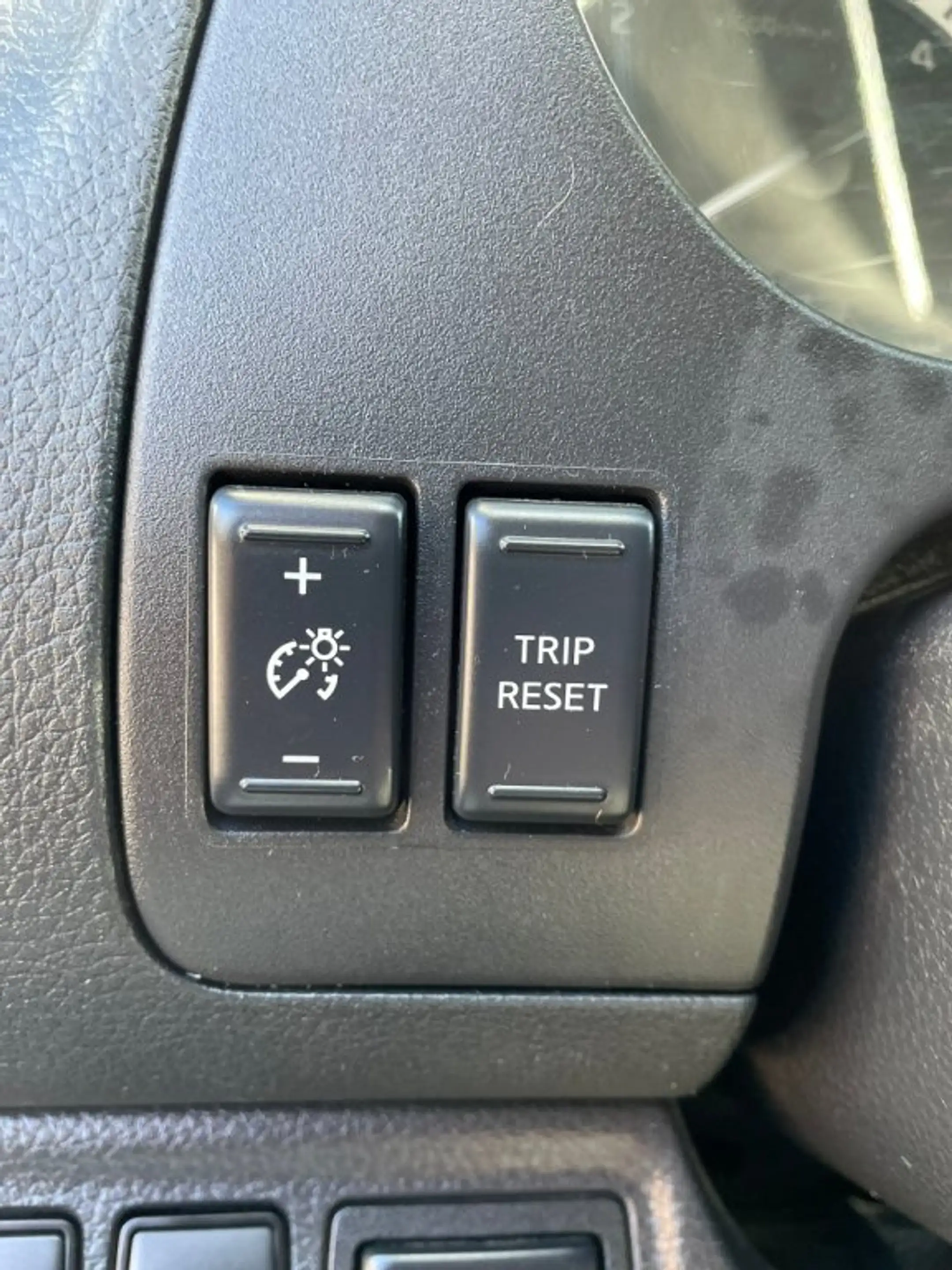 Nissan Navara Double Cab 4x4 2,3 dCi Acenta — photo 15