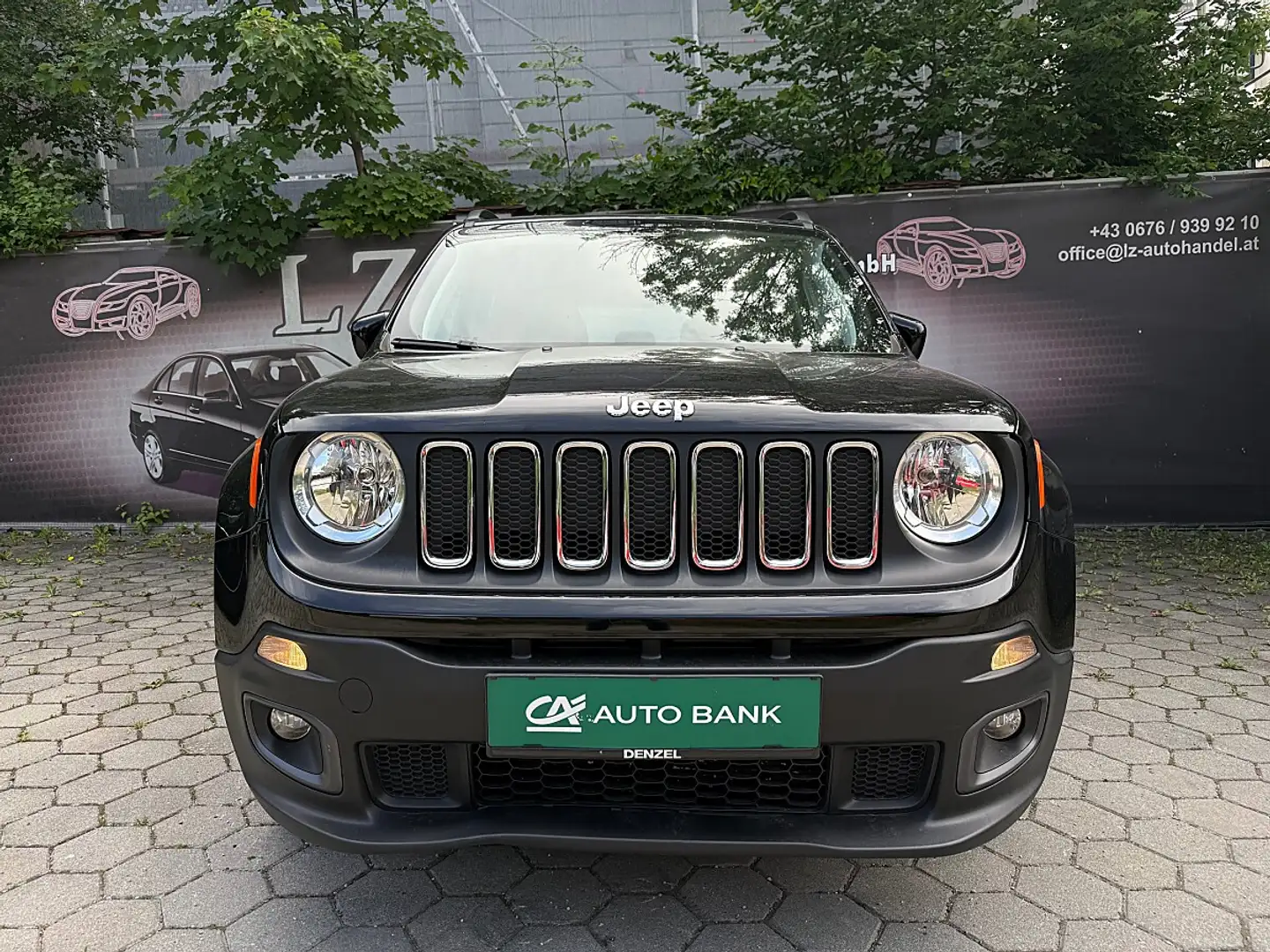 Jeep Renegade 1,4 Multiair2 140 Longitude Schwarz - 2