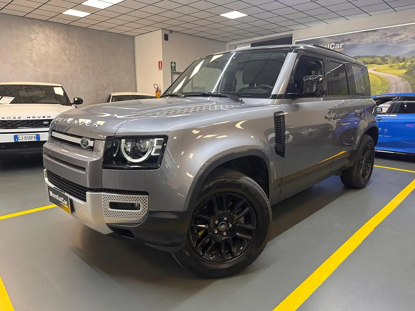 Land Rover Defender 110 3.0d i6 mhev SE awd 200cv auto PREZZO PIU IVA Grigio - 1