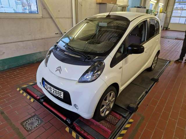 Imagine Citroen C-Zero C-ZERO Tendance 1. Hand Service NEU