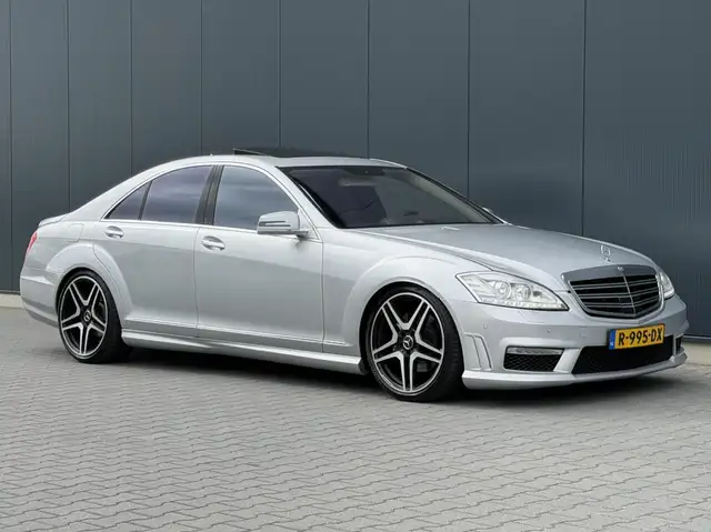 Mercedes-Benz S-Class view 10