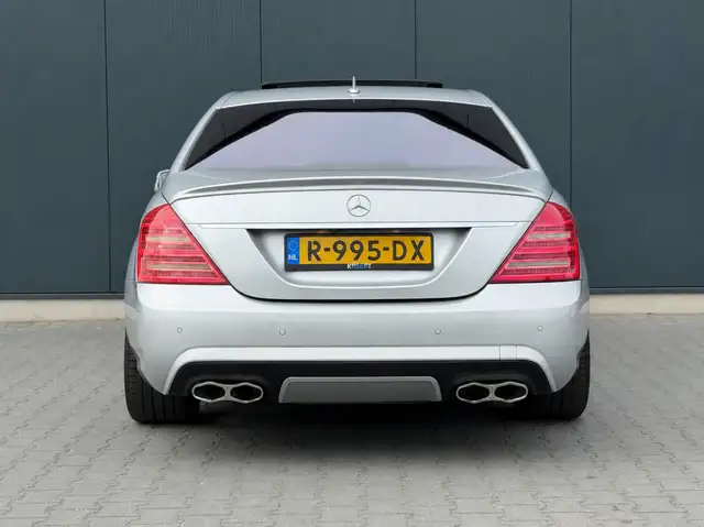 Mercedes-Benz S-Class view 8