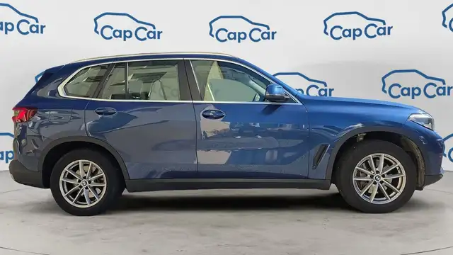 BMW X5 view 4