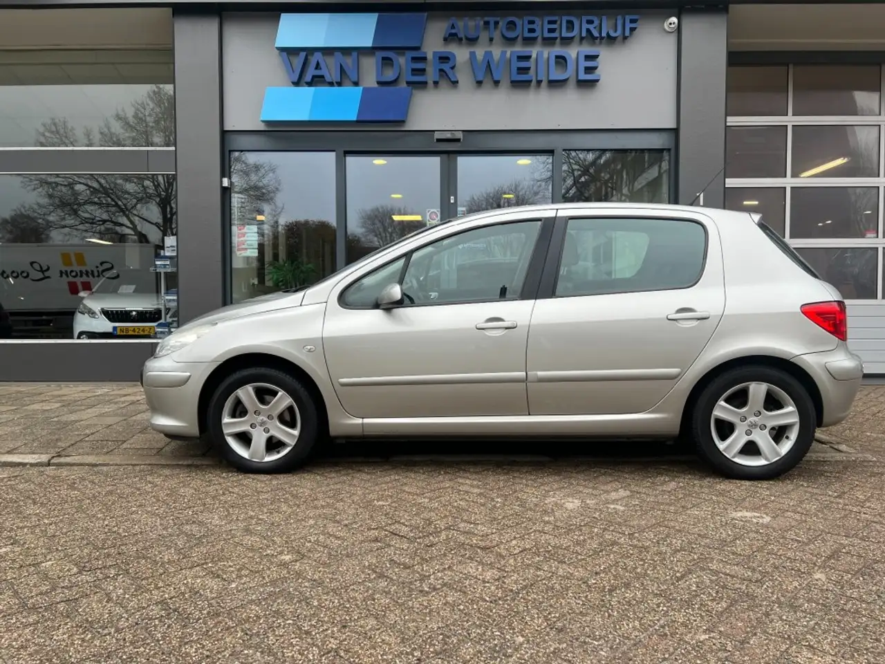 Peugeot 307