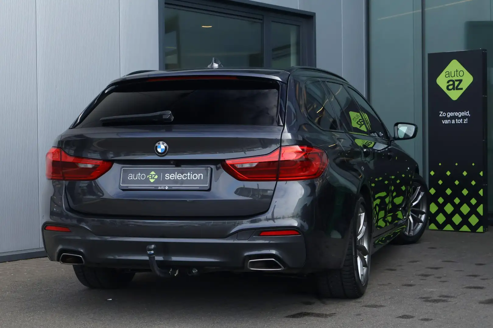 BMW 530 5-serie Touring 530i High Executive / M-Sport / Ad Grijs - 2