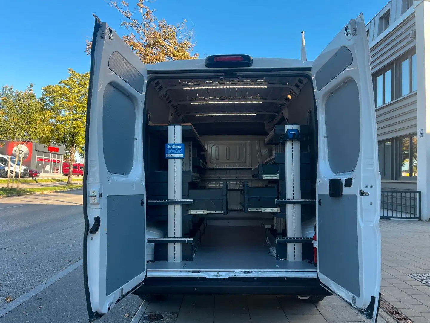 Opel Movano C Kasten/Kombi  L2H2 SORTIMO REGALE/EUR6 Blanc - 1