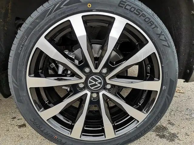 Volkswagen Caddy view 3