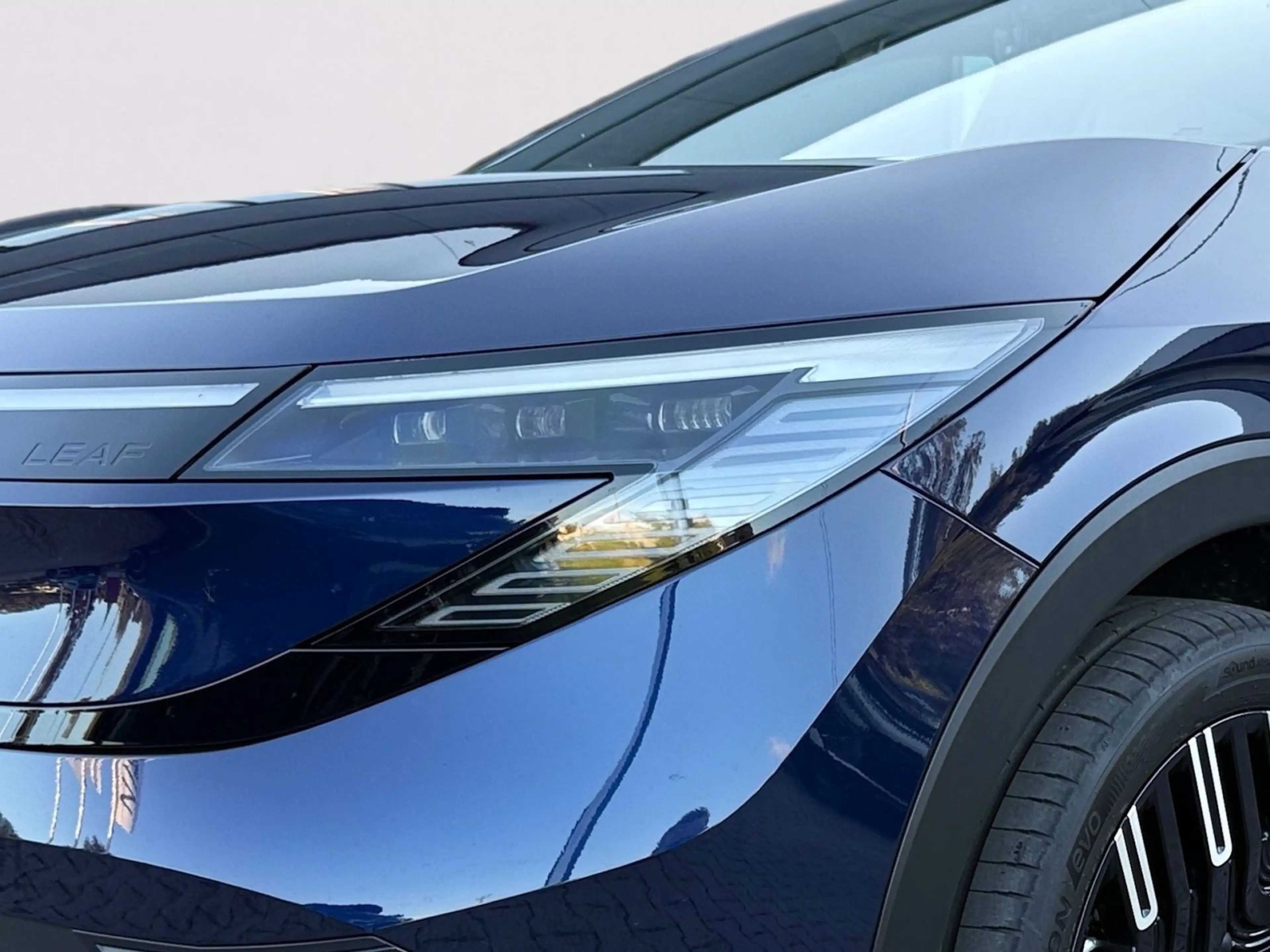 Nissan Leaf 75 KWh Evolve, Leder/BOSE/PGD/360°/HUD/ProP — photo 6