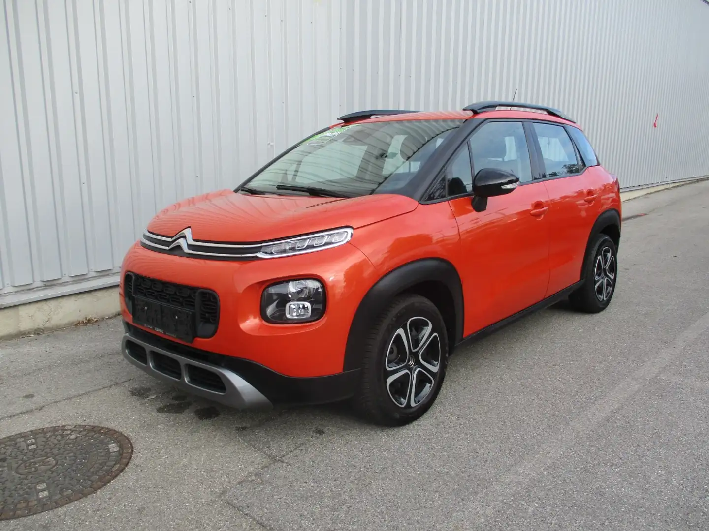 Citroen C3 Aircross PureTech 110 S&S 5-Gang-Manuell Feel Orange - 2