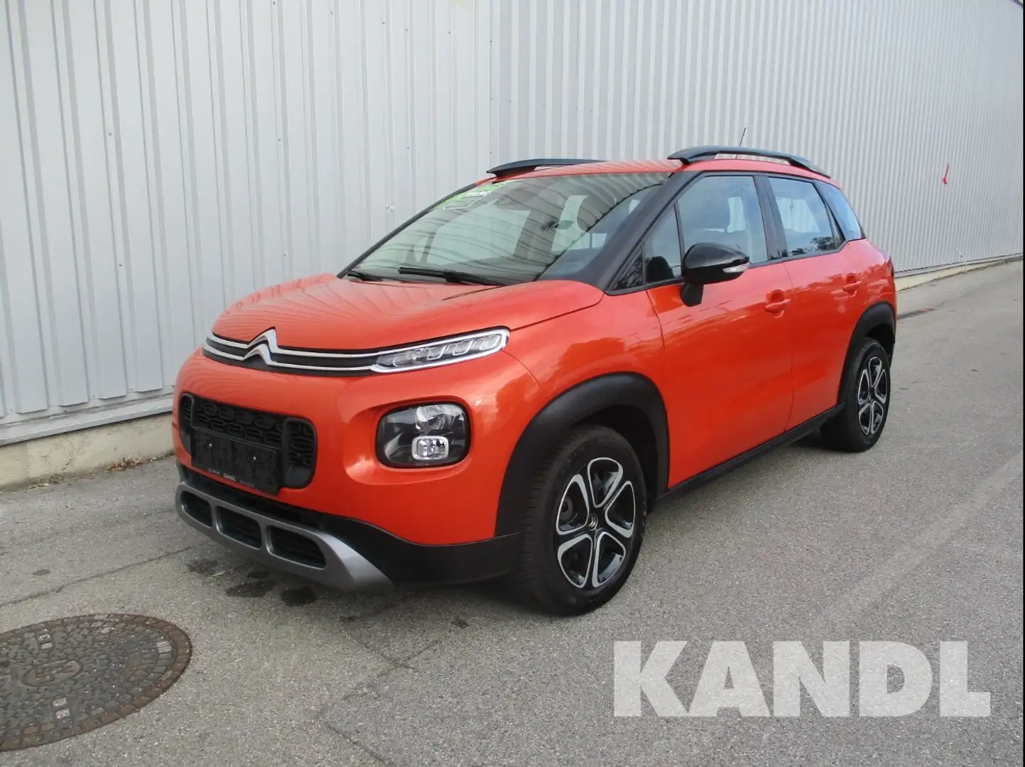 Citroen C3 Aircross PureTech 110 S&S 5-Gang-Manuell Feel Orange - 1