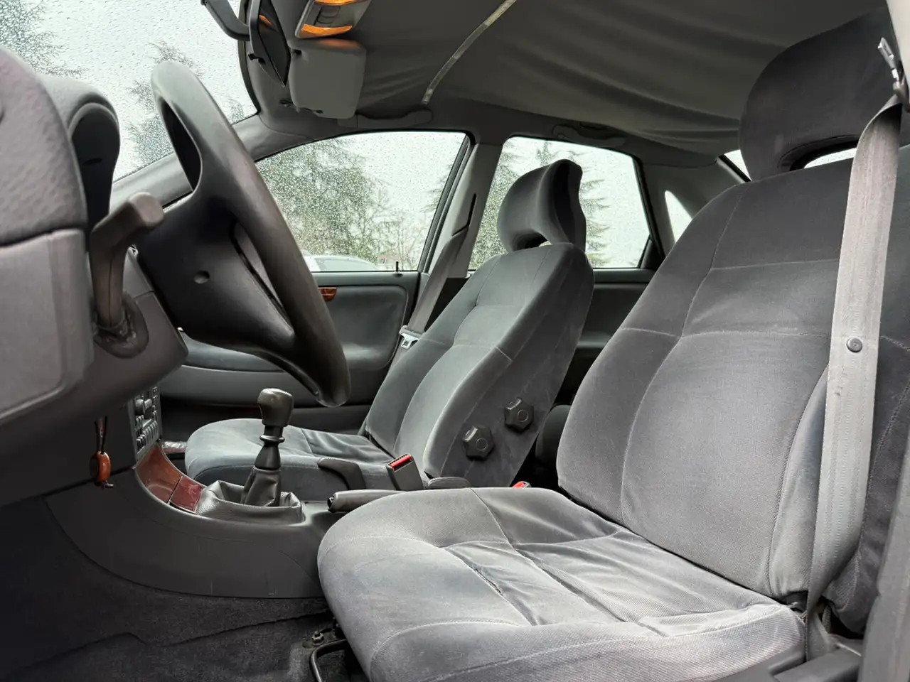 Volvo S40 1.9 td Prestige, foto 8