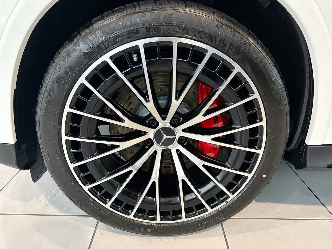 Mercedes-Benz GLC снимка Mercedes-Benz GLC