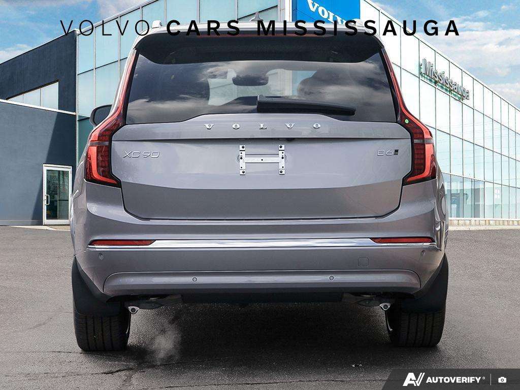 2026 Volvo XC90 B6 AWD Plus Bright Theme 7-Seater thumb 32