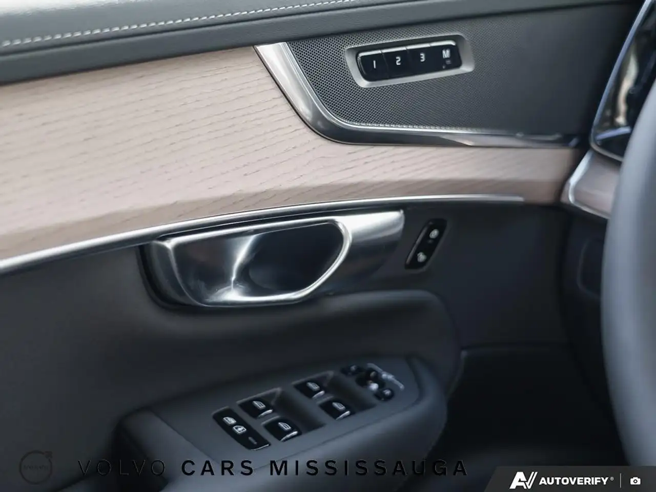 Volvo XC90 снимка Volvo XC90