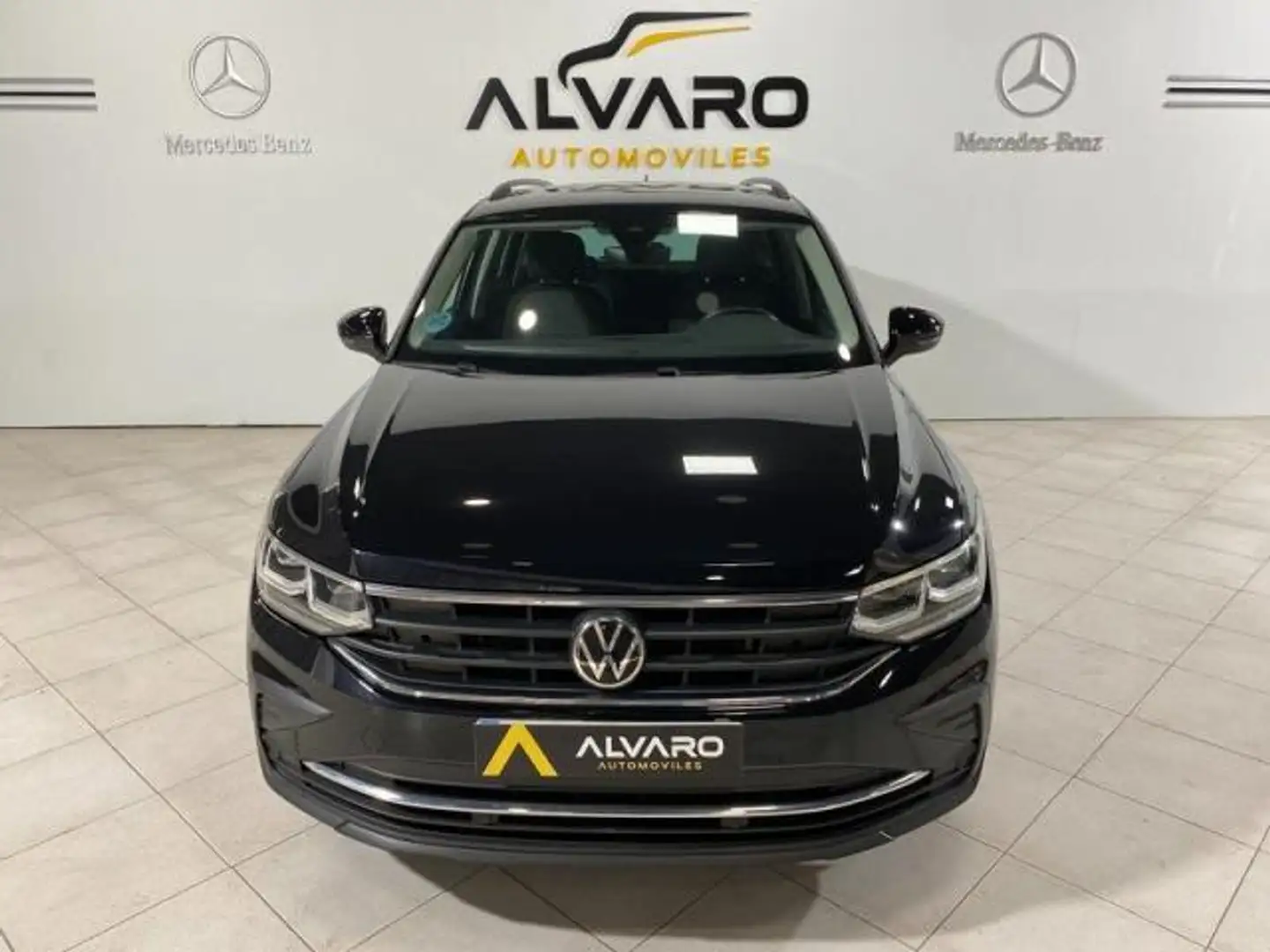 Volkswagen Tiguan 2.0TDI Life DSG 110kW Noir - 2