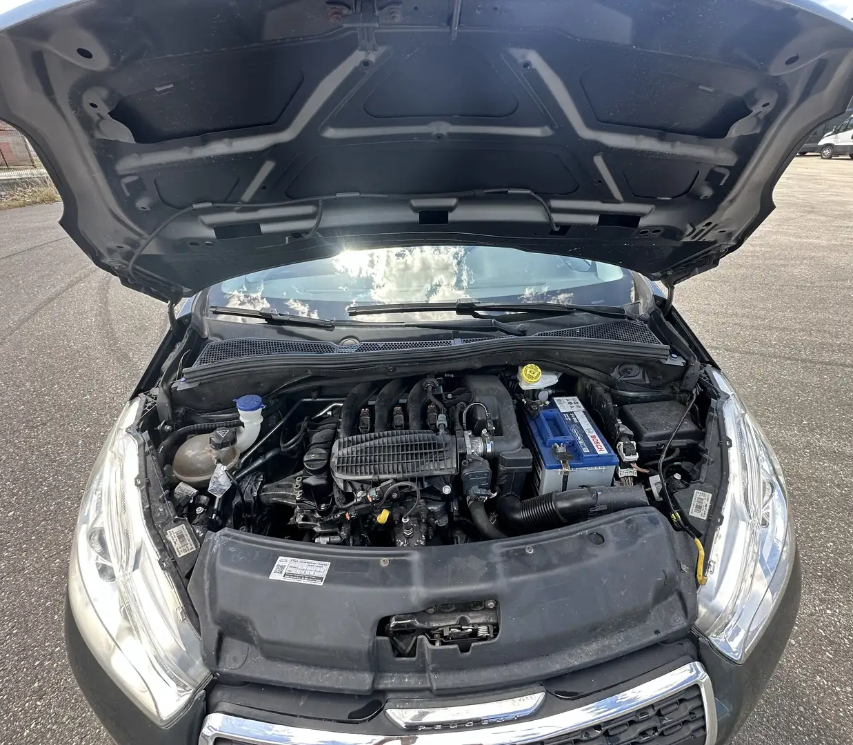 Peugeot 208 Active 1,2 VTi 82 - 1