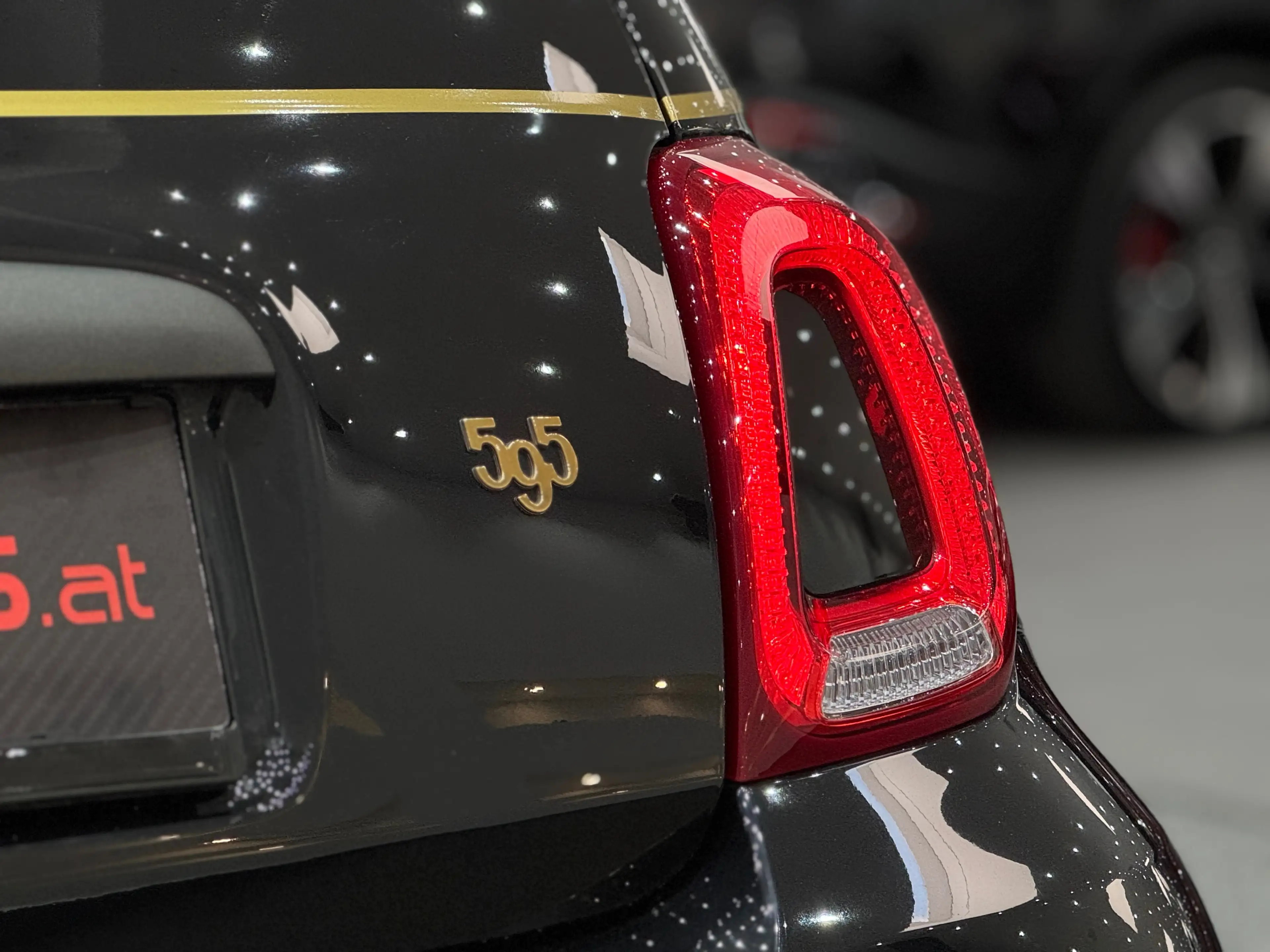 Abarth 595 Scorpioneoro *Schalter*Sondermodell*Bi-Xenon* — photo 15