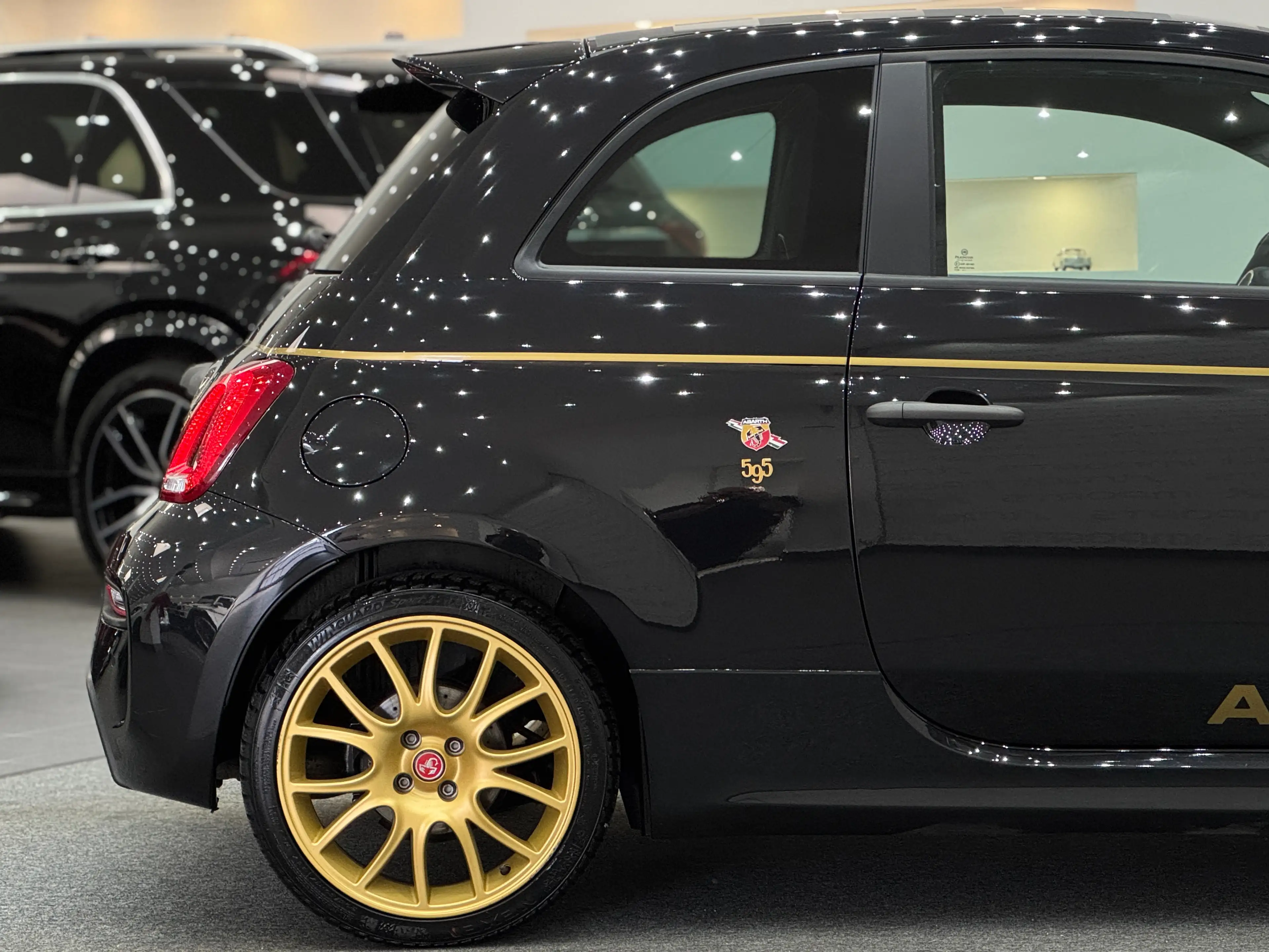 Abarth 595 Scorpioneoro *Schalter*Sondermodell*Bi-Xenon* — photo 10