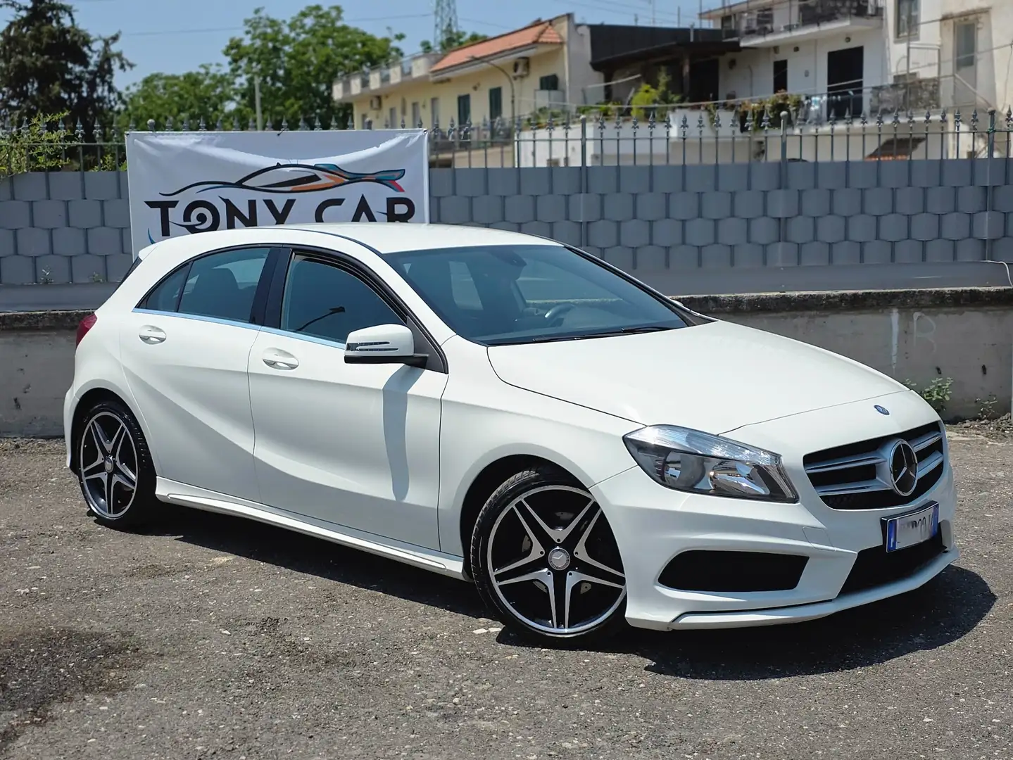 Mercedes-Benz A 180 PREMIUM ALL AMG FULL Wit - 1