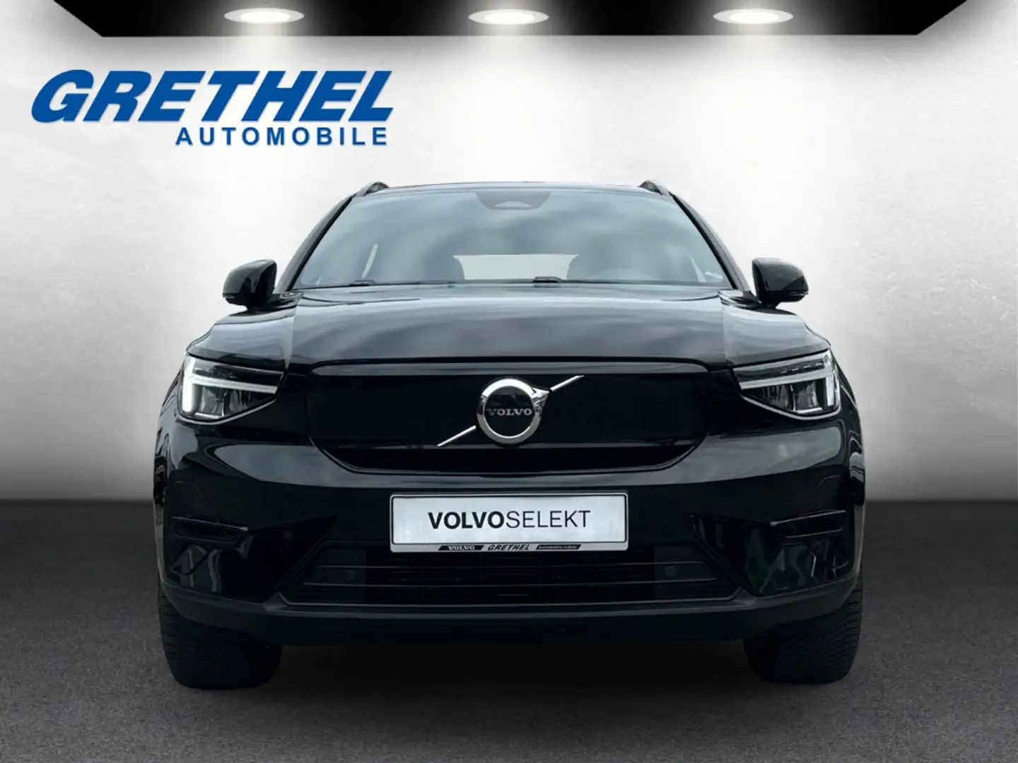 Volvo XC40 Core Recharge Pure Electric 2WD P8 StandHZG Navi d Schwarz - 2