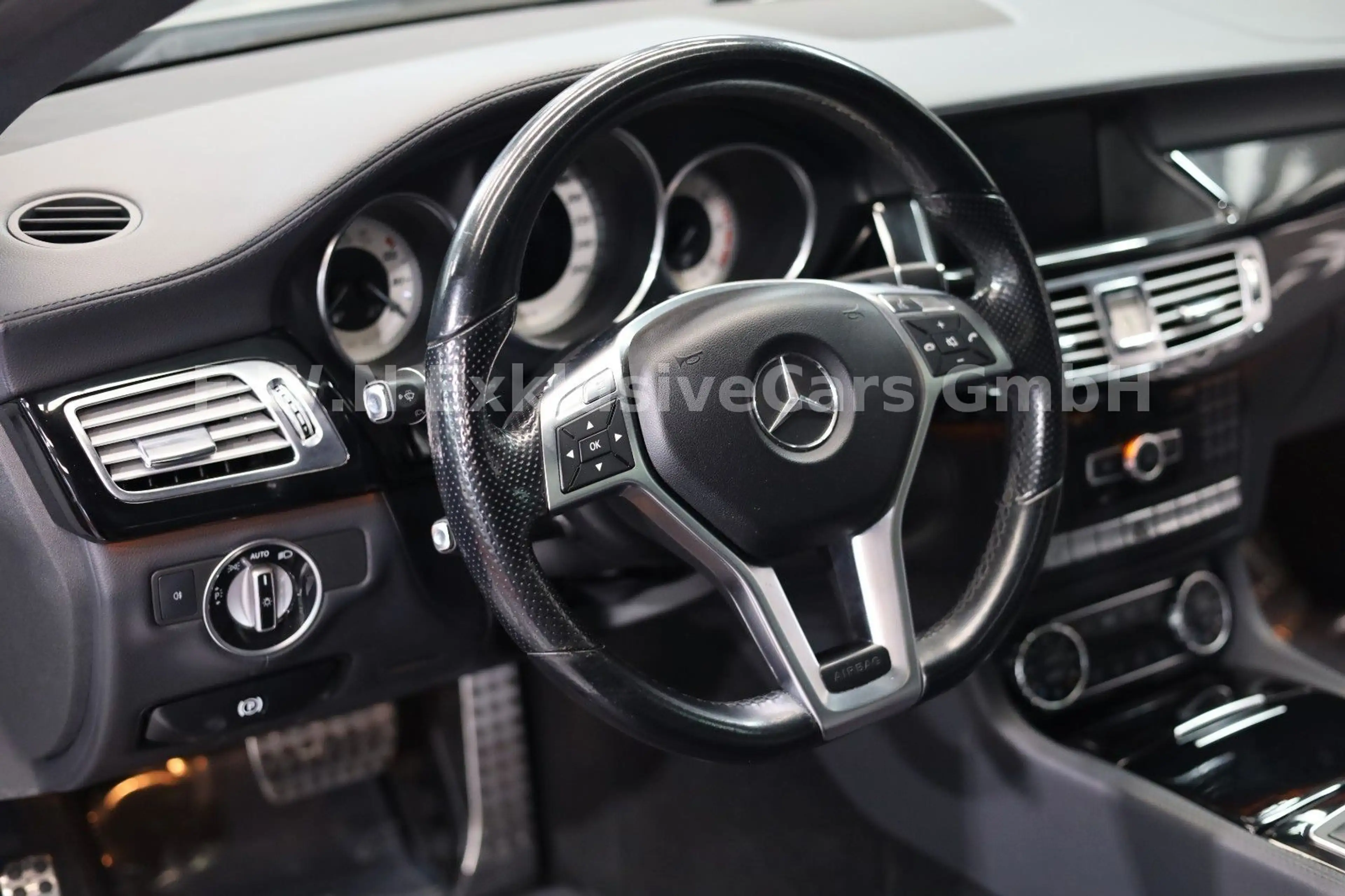 Mercedes-Benz CLS CLS 350 CDI AMG Shooting Brake*Deigno Matt*ACC* — photo 14