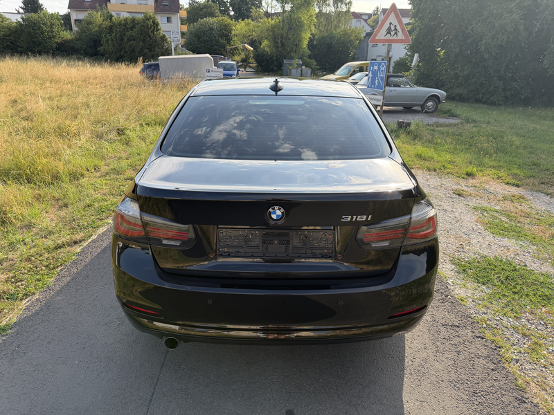 BMW 318 318 i*SHZ*Navi*PDC*19 Zoll Alufelgen* — photo 6
