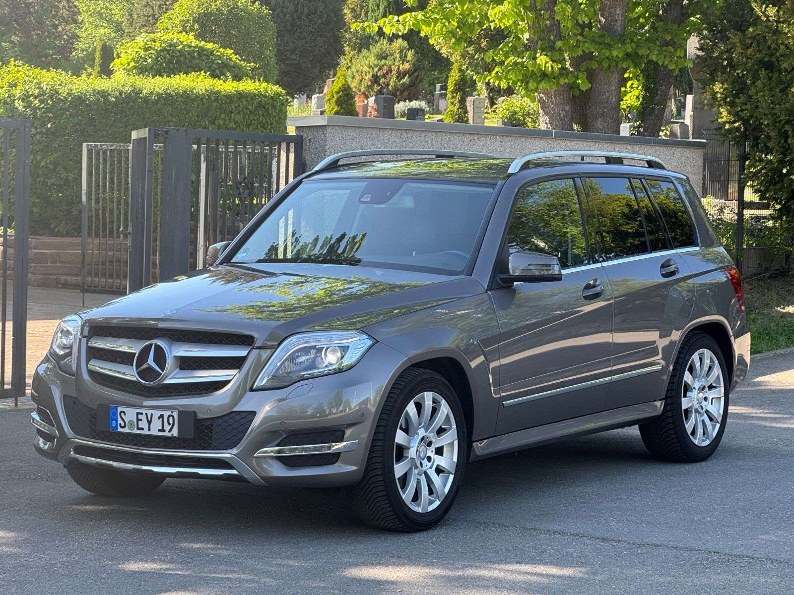 Second hand Mercedes Benz Glk-Class 