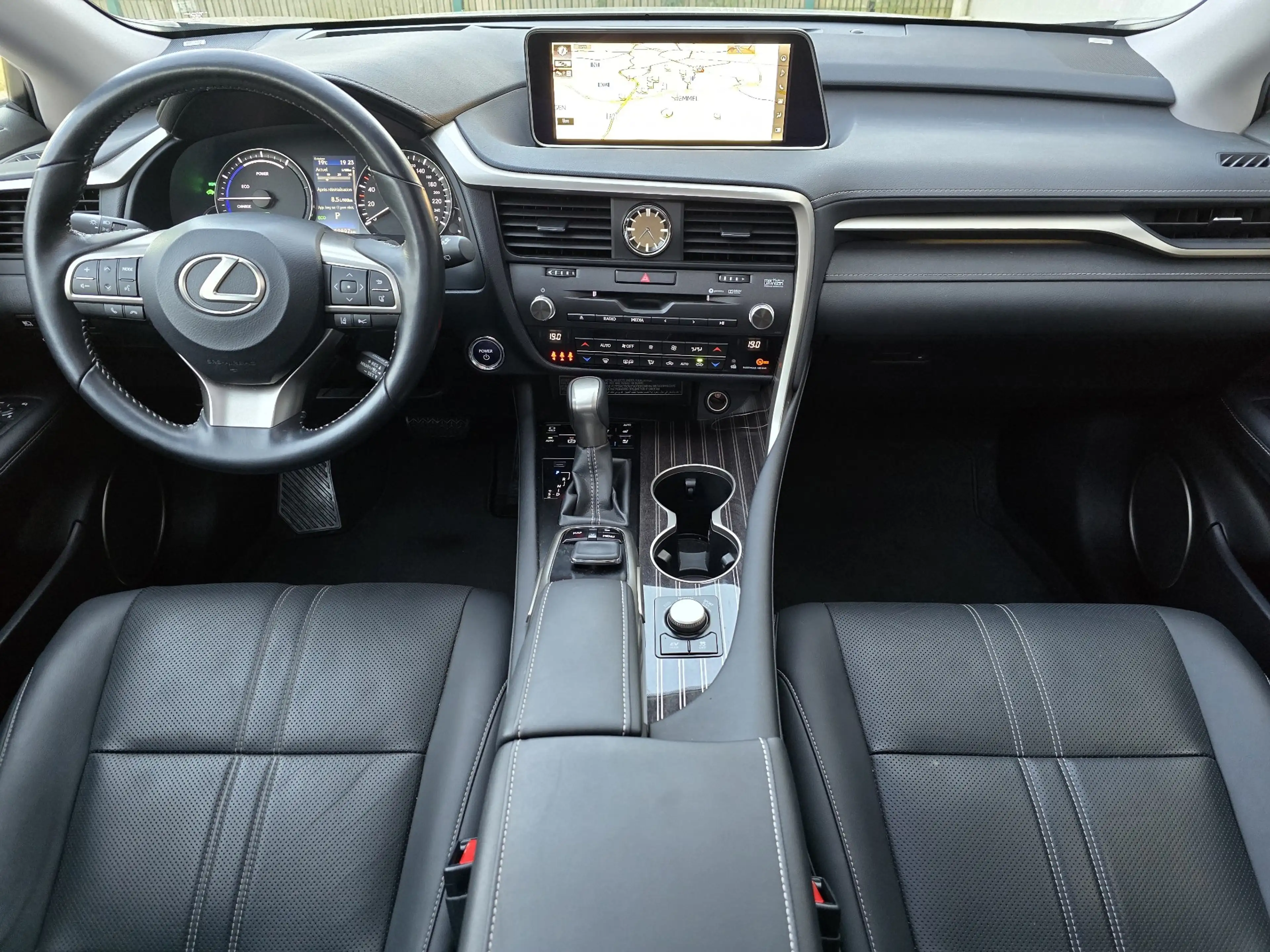 Lexus RX 450h 3.5i V6 (313ch) PRIVILEGE LINE 2017 59.897km FULL — photo 12