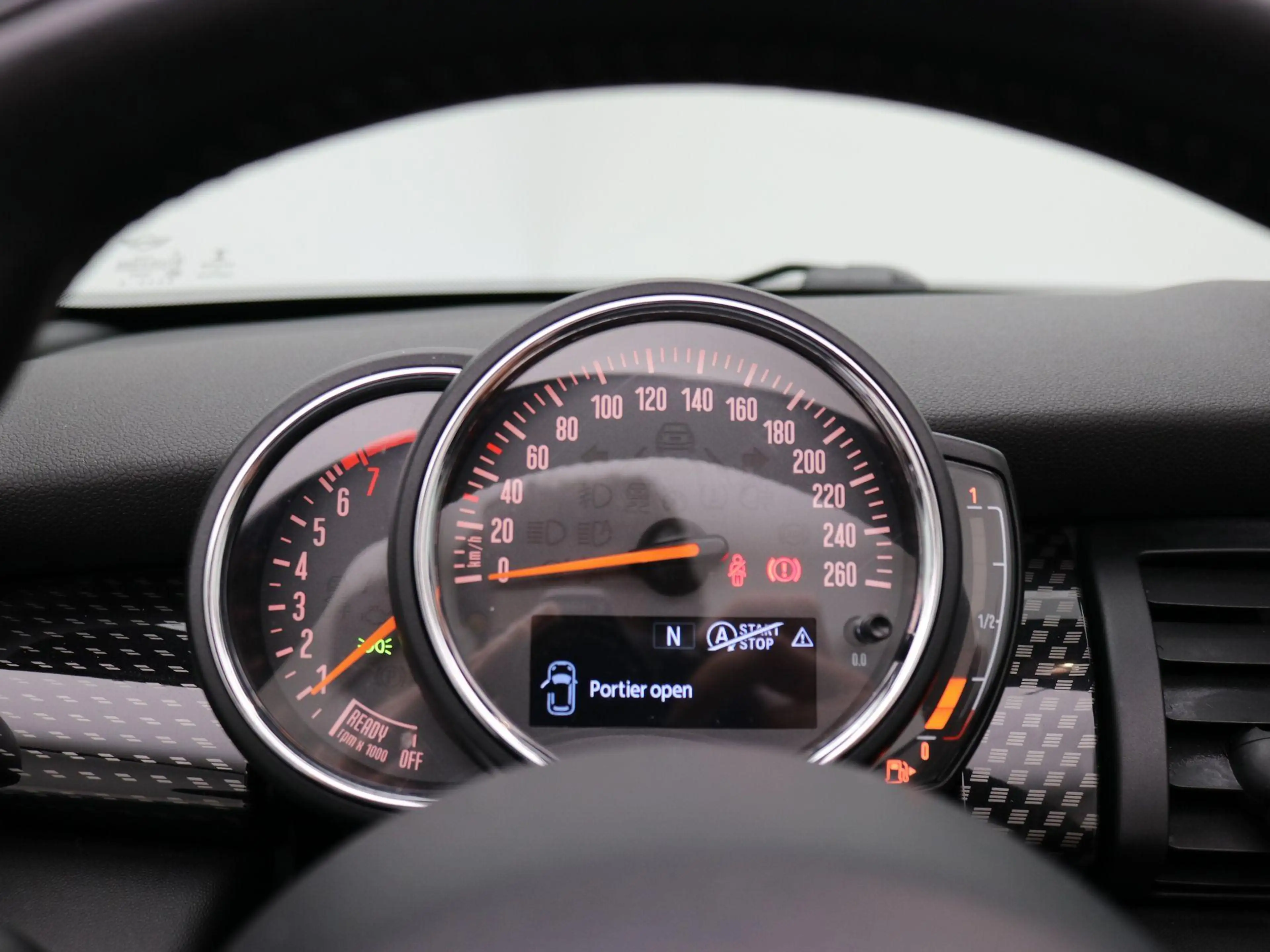 MINI Cooper S Cabrio 2.0 Chili Serious Business / Navigatie / Parkeerse — photo 8