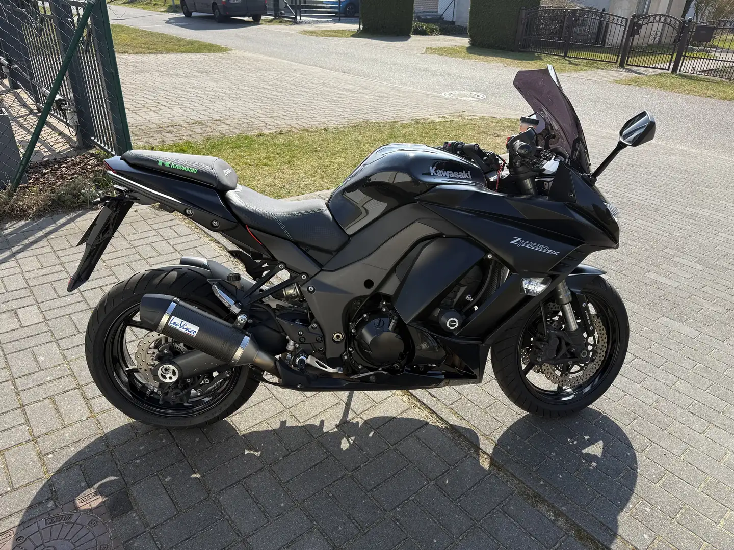 Kawasaki Z1000 SX Negru - 2