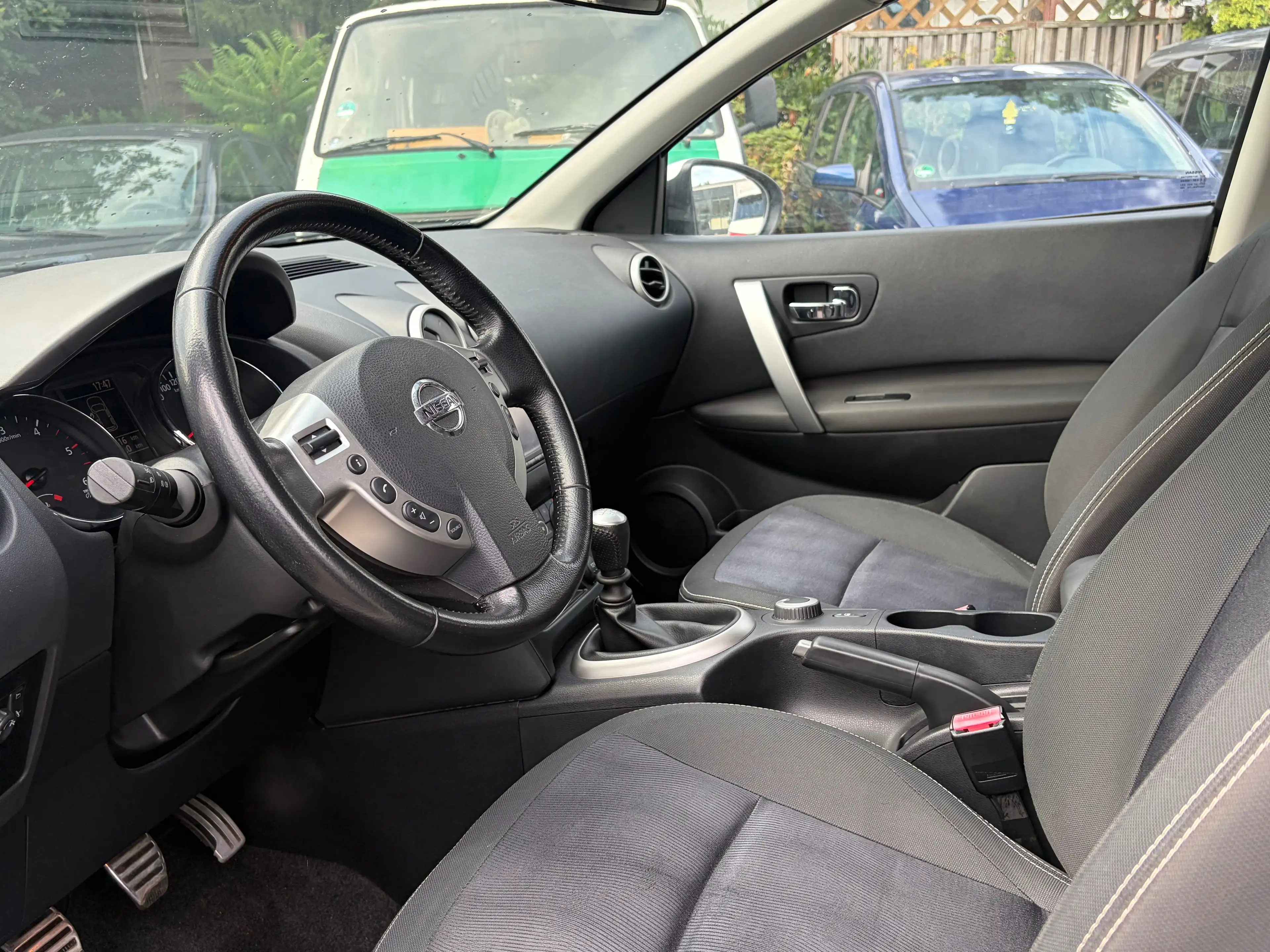 Nissan Qashqai+2 I-Way 4X4*7.Sitze*Kamera*SHZ*Temp.*HU/AU Neu* — photo 13