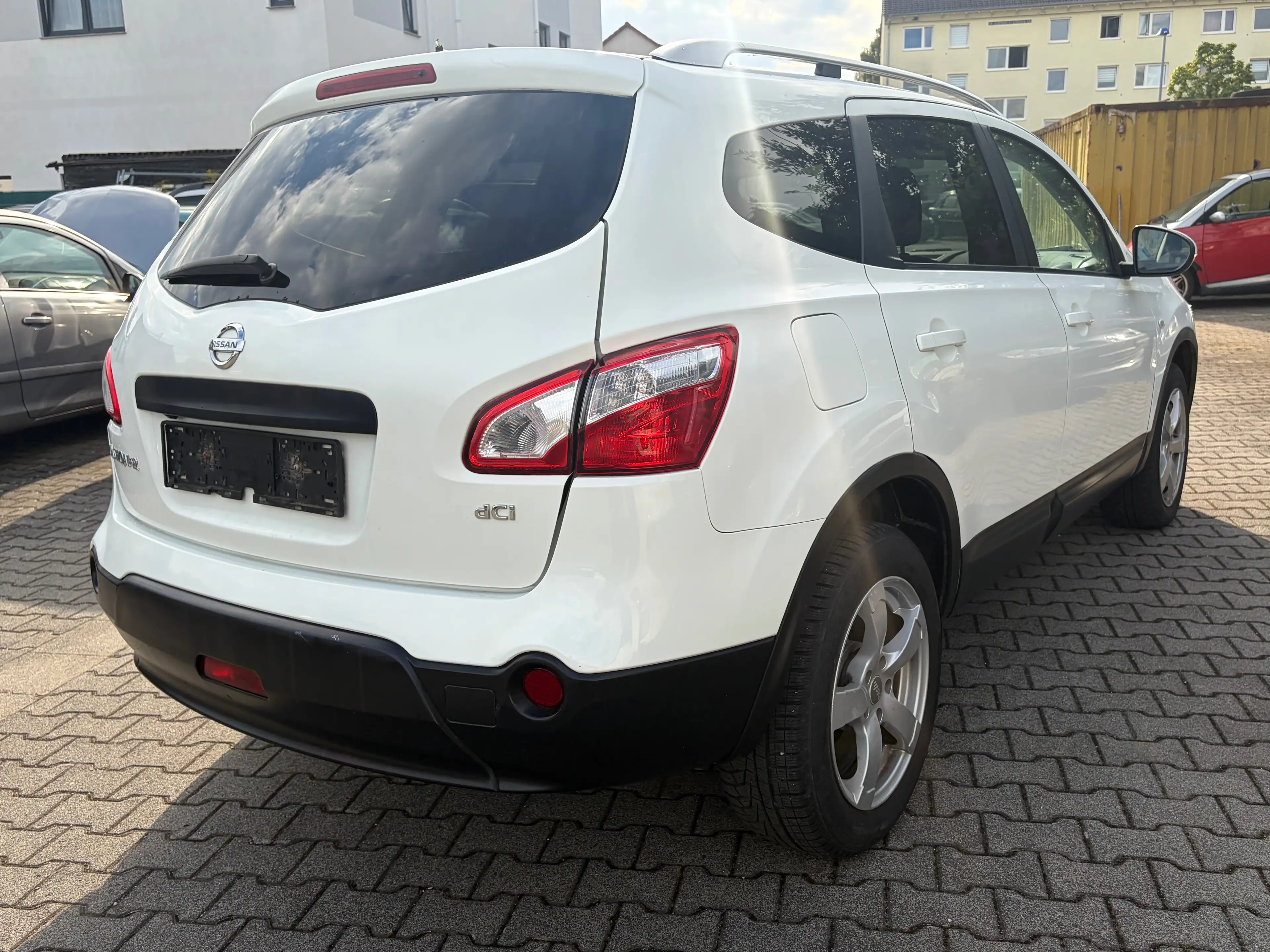 Nissan Qashqai+2 I-Way 4X4*7.Sitze*Kamera*SHZ*Temp.*HU/AU Neu* — photo 4