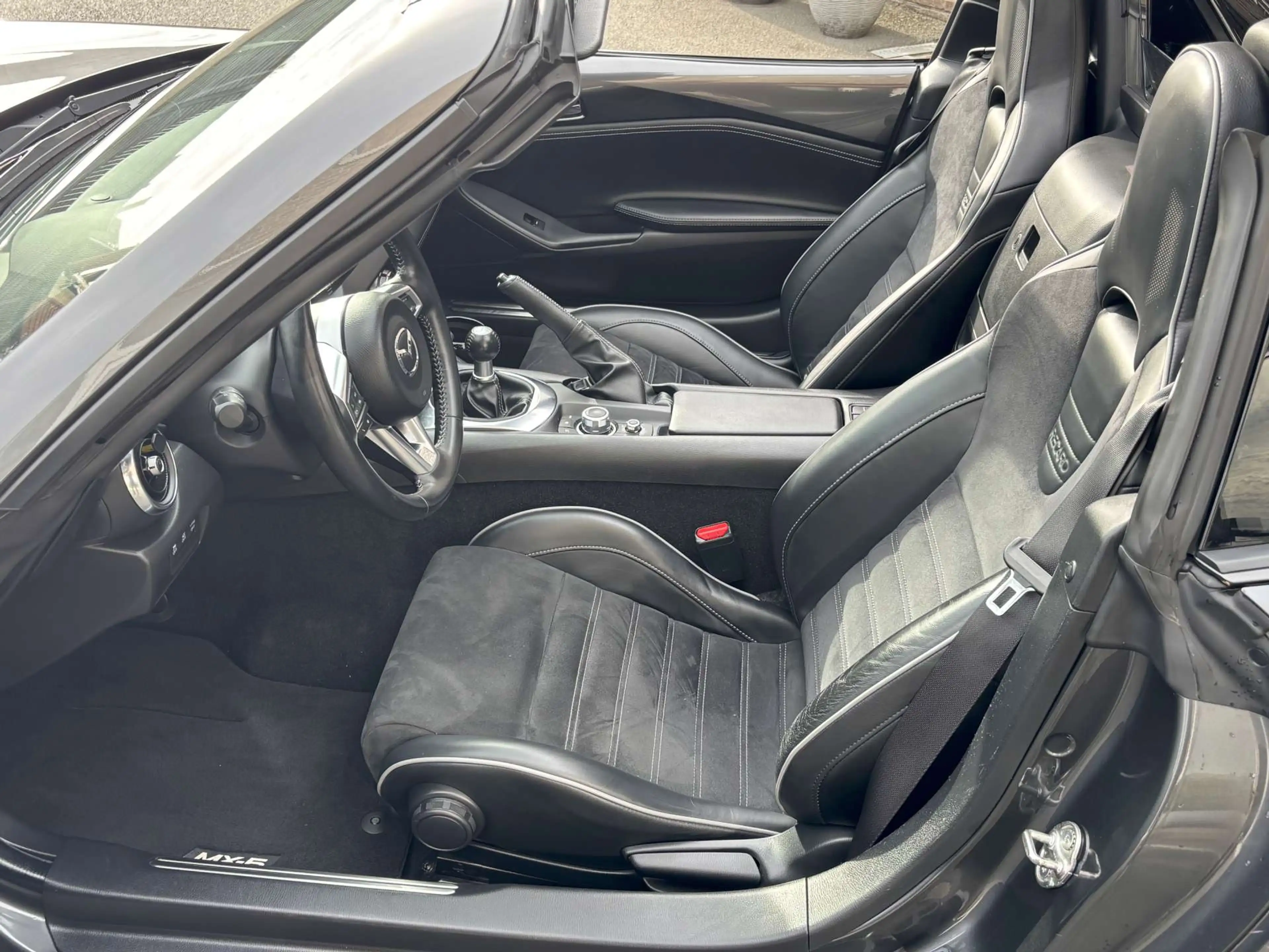 Mazda MX-5 MX-5 1.5 ND RF SPORT / Recaro / ATH / Aero / 33000km — photo 13