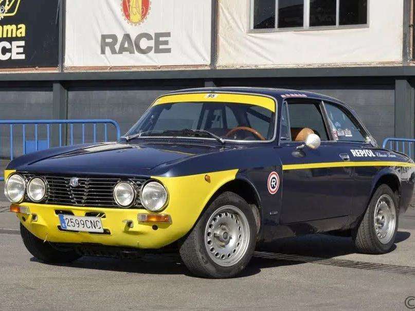 Alfa Romeo GTV Bertone - foto 1